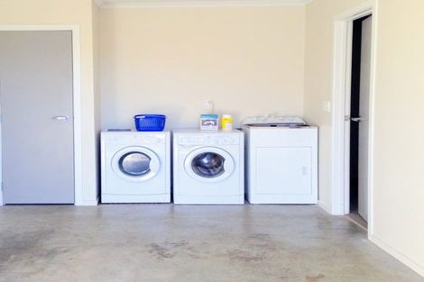 Photo of property in 37/64 Kawaha Point Road, Kawaha Point, Rotorua, 3010