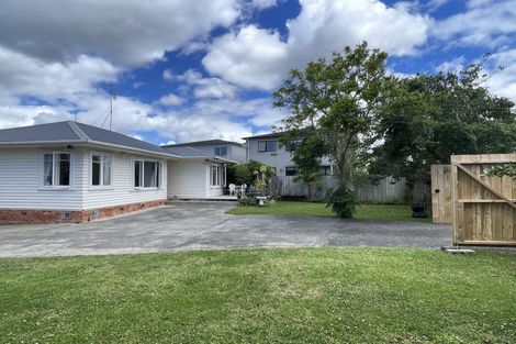 Photo of property in 118a Wellington Street, Howick, Auckland, 2014