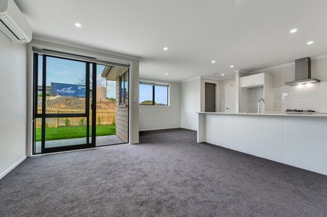 Photo of property in 75 Waruhia Crescent, Rototuna North, 3281