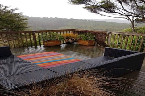 Photo of property in 8 Unity Road, Waitakere, Henderson, 0781