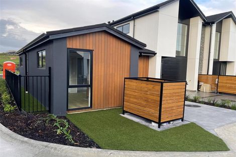 Photo of property in 20 Honowai Street, Kumeu, 0810