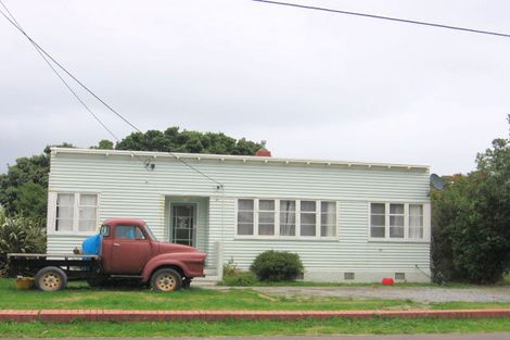 Photo of property in 15 Tirangi Road, Moera, Lower Hutt, 5010