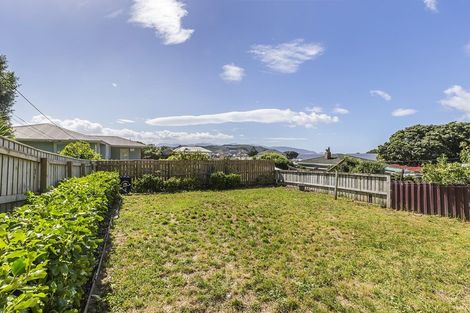 Photo of property in 167 Sutherland Road, Lyall Bay, Wellington, 6022