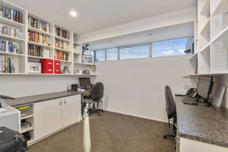 Photo of property in 16 Gracefield Avenue, Christchurch Central, Christchurch, 8013