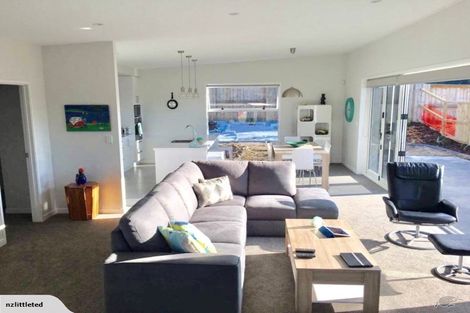 Photo of property in 80 Puhirake Crescent, Pyes Pa, Tauranga, 3112