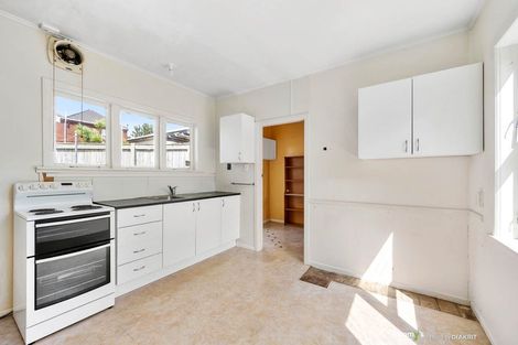 Photo of property in 158 Russell Terrace, Berhampore, Wellington, 6023