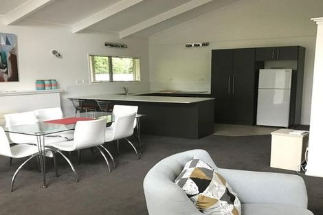 Photo of property in 7 Atkinson Road, Hurworth, New Plymouth, 4371