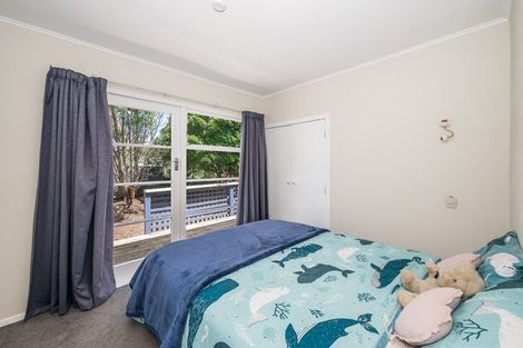 Photo of property in 98 Kiwi Road, Raumati Beach, Paraparaumu, 5032