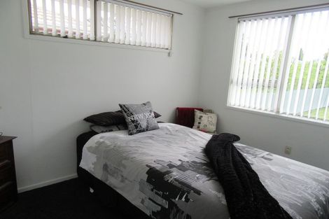 Photo of property in 4 Timaru Road, Waimate, 7924