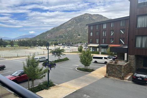Photo of property in Wyndham Gardens Apartments, 110/30 Red Oaks Drive, Frankton, Queenstown, 9300