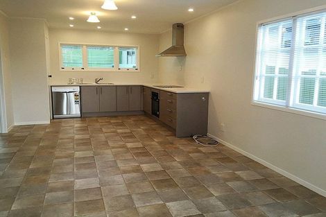 Photo of property in 1/4 Argyle Road, Browns Bay, Auckland, 0630