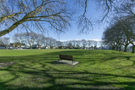 Photo of property in 21 Mona Square, Ashburton, 7700