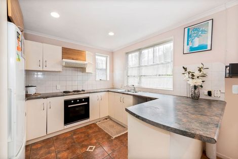 Photo of property in 13 Piriti Place, Weymouth, Auckland, 2103