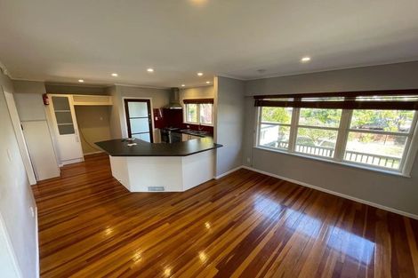 Photo of property in 8 Pegler Drive, Howick, Auckland, 2014