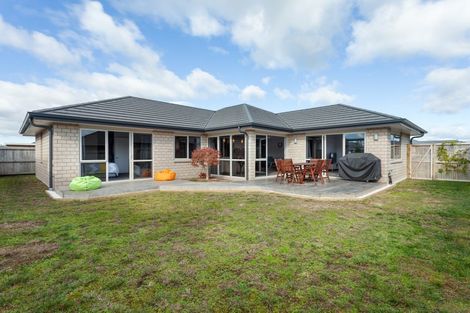 Photo of property in 149 The Boulevard, Papamoa Beach, Papamoa, 3118