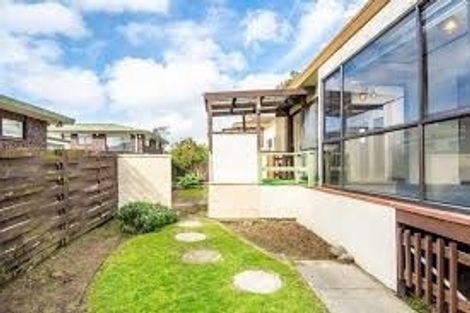 Photo of property in 44 Golf Road, Mount Maunganui, 3116