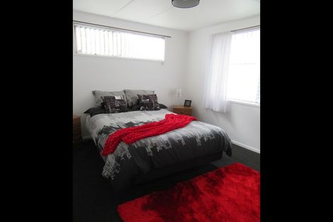 Photo of property in 4 Timaru Road, Waimate, 7924