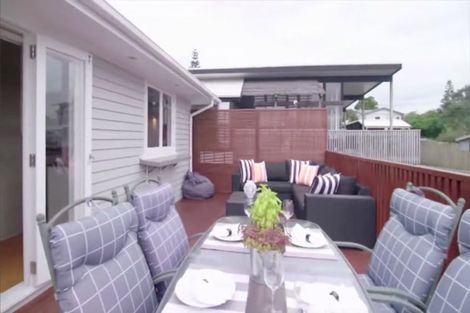 Photo of property in 1/94-96 Verran Road, Birkdale, Auckland, 0626