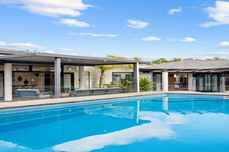 Photo of property in 5 Caversham Drive, Torbay, Auckland, 0630