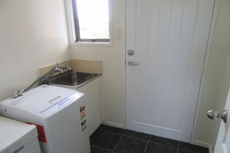 Photo of property in 4 Timaru Road, Waimate, 7924