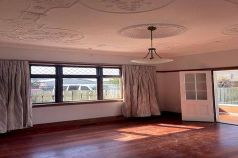 Photo of property in 16 Kensington Avenue, Petone, Lower Hutt, 5012