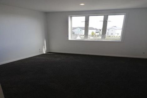 Photo of property in 21 Bellbird Street, Papakura, 2110