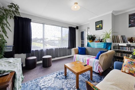 Photo of property in 130 Miranda Street, Stratford, 4332