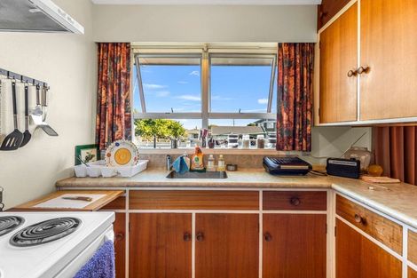 Photo of property in 43 Rugby Street, Levin, 5510