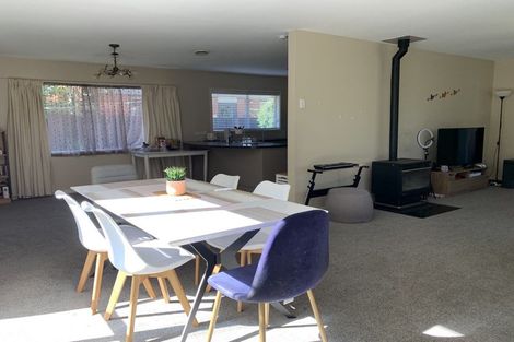 Photo of property in 1/46 Bryndwr Road, Fendalton, Christchurch, 8052