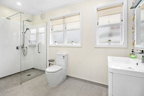 Photo of property in 12 Saint Johns Terrace, Tawa, Wellington, 5028