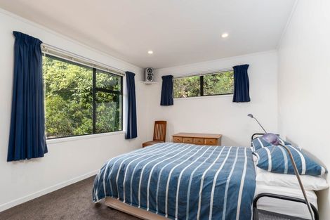 Photo of property in 9 Furneaux Grove, Whitby, Porirua, 5024