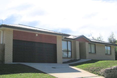 Photo of property in 6 Pharlap Drive, Fairview Heights, Auckland, 0632