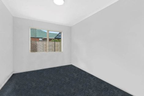 Photo of property in 16 Drummond Drive, Ranui, Auckland, 0612