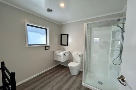 Photo of property in 22-24 Bentham Street, Westport, 7825