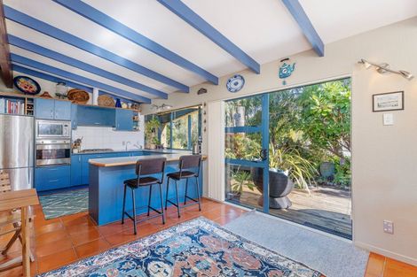 Photo of property in 15 Hilldale Crescent, Kuaotunu West, Whitianga, 3592