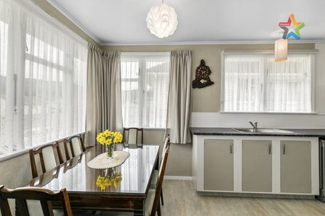 Photo of property in 146 George Street, Stokes Valley, Lower Hutt, 5019