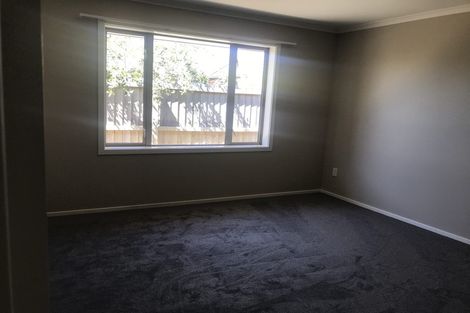 Photo of property in 43 Factory Road, Belfast, Christchurch, 8051