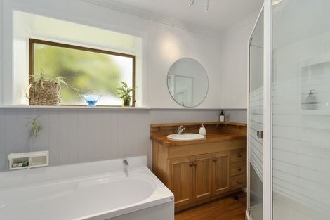 Photo of property in 5 Iris Grove, Trentham, Upper Hutt, 5018