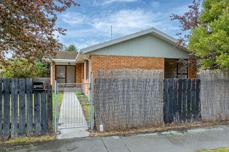 Photo of property in 1/8 Raymond Road, Bromley, Christchurch, 8062