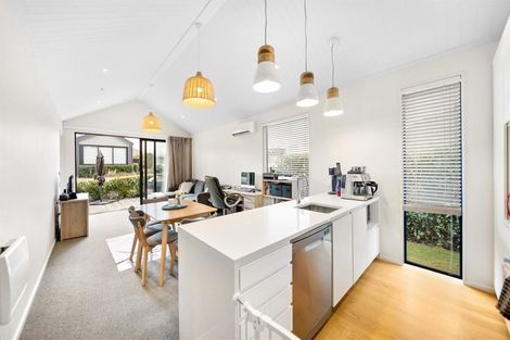 Photo of property in 2/39 Cherry Blossom Avenue, Frankton, Queenstown, 9300