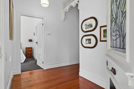 Photo of property in 32 Franklin Road, Paparoa, 0571