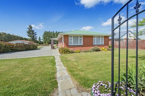 Photo of property in 30 Railway Road, Dunsandel, 7682