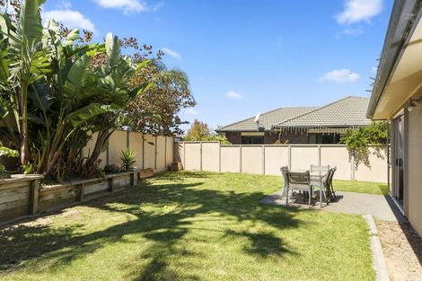 Photo of property in 15 Verbena Glen, Mount Maunganui, 3116