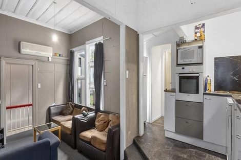 Photo of property in 132 Queen Street, North Dunedin, Dunedin, 9016