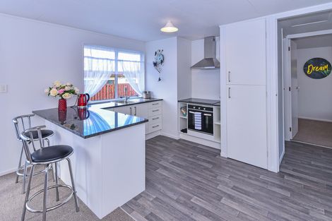 Photo of property in 2/53 Browns Road, Manurewa, Auckland, 2102