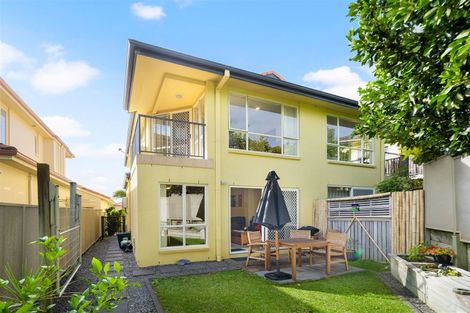 Photo of property in 16 Trimaran Drive, Gulf Harbour, Whangaparaoa, 0930