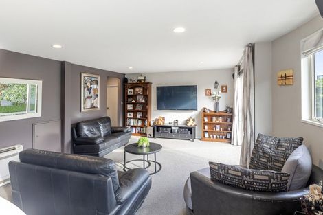 Photo of property in 28 Mayfair Street, Riccarton, Christchurch, 8011