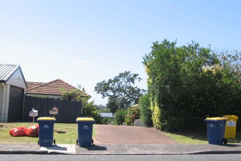 Photo of property in 12/61a Birkdale Road, Birkdale, Auckland, 0626