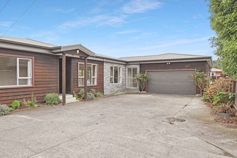 Photo of property in 270a Fergusson Drive, Heretaunga, Upper Hutt, 5018