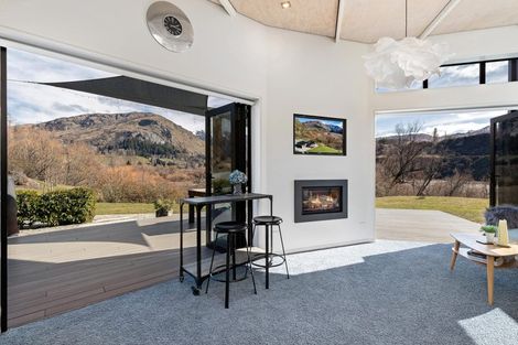 Photo of property in 362 Tucker Beach Road, Queenstown Hill, Queenstown, 9371